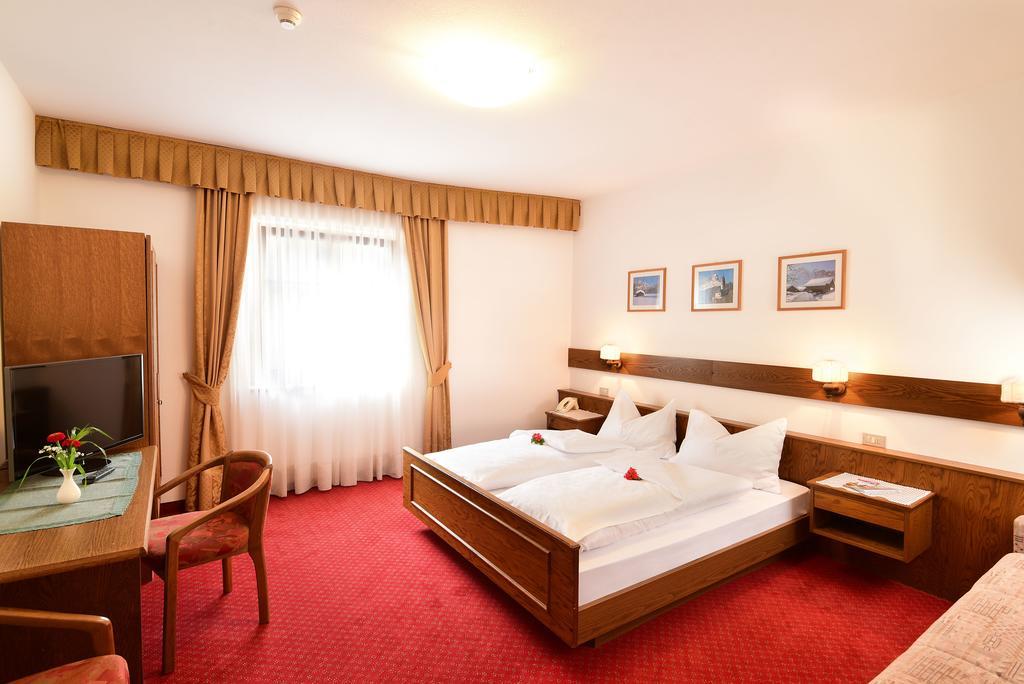 River Hotel Post Chienes Ngoại thất bức ảnh